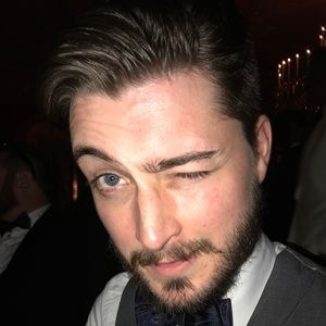 Meet your Posher, Jonathan